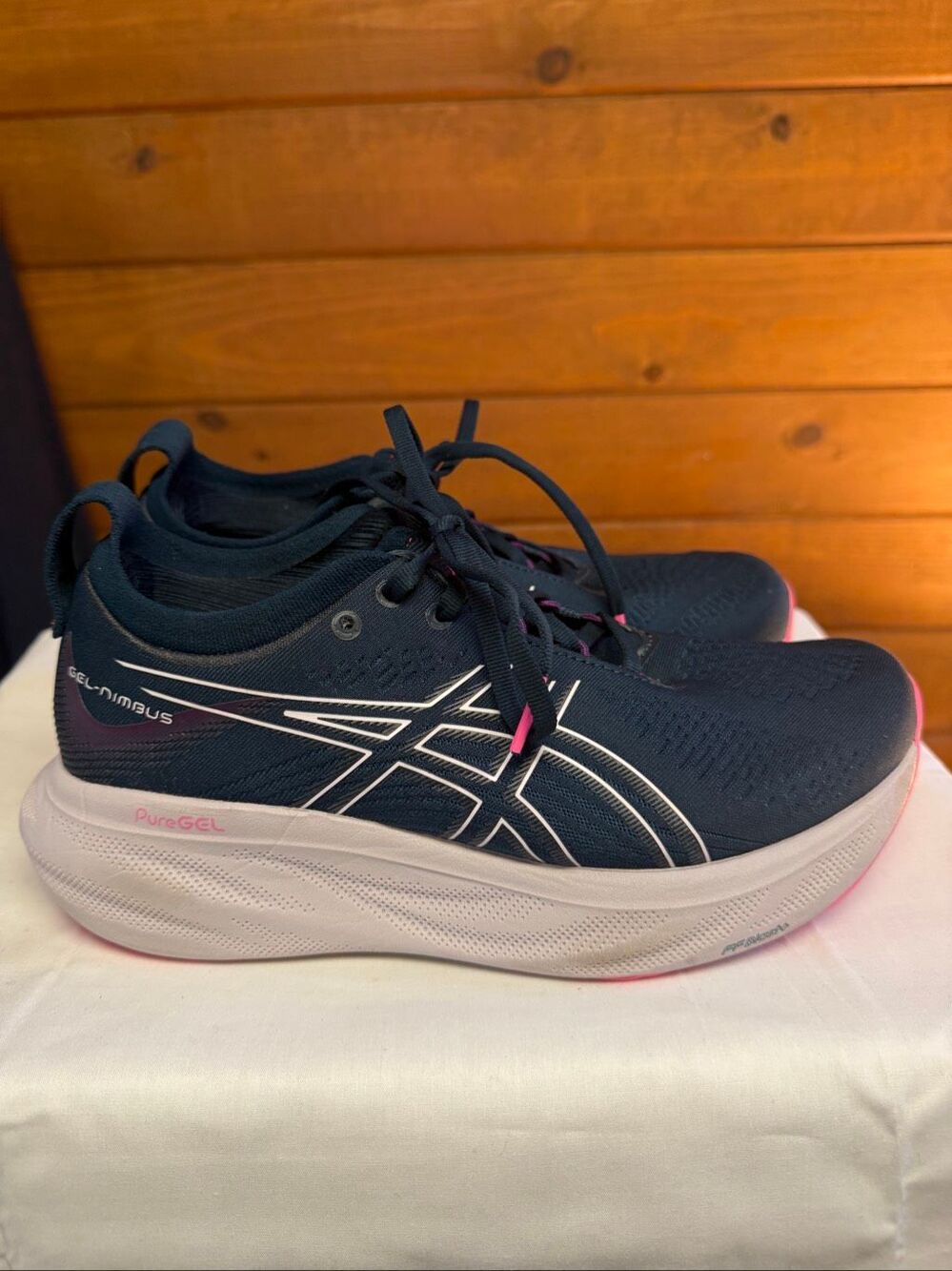ASICS Gel-Nimbus 25 women's neutral running shoe Sz 7.5 WIDE Navy/White - Picture 2 of 8